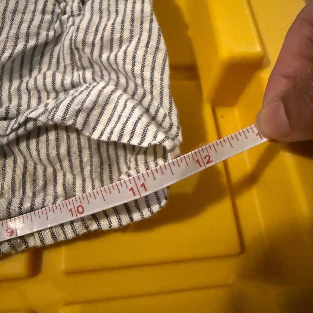 Left On Friday Getaway Shorts - Picture 7 of 9